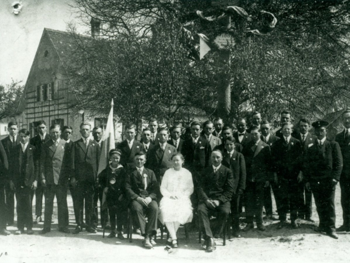 Gruppenfoto um 1930 Gruppenfoto um 1930